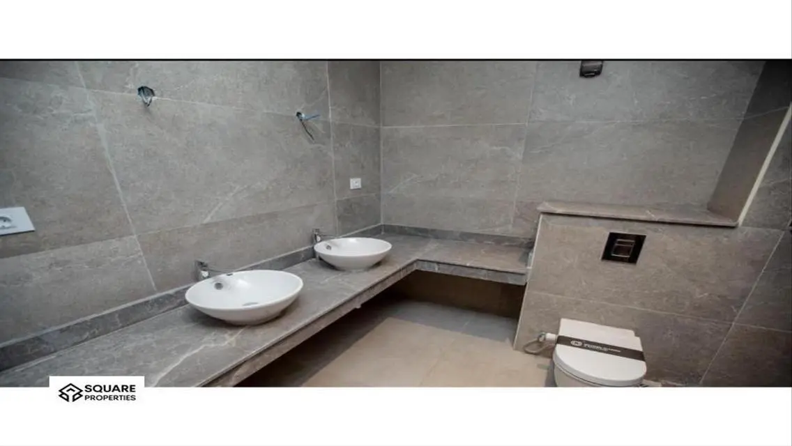 Stunning 243 sqm Apartment for Sale in Prime Location