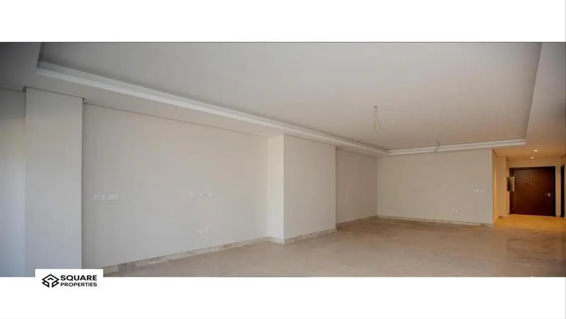 Stunning 243 sqm Apartment for Sale in Prime Location