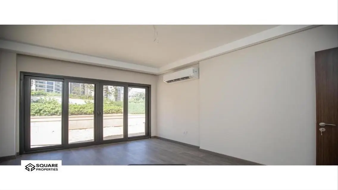 Stunning 243 sqm Apartment for Sale in Prime Location