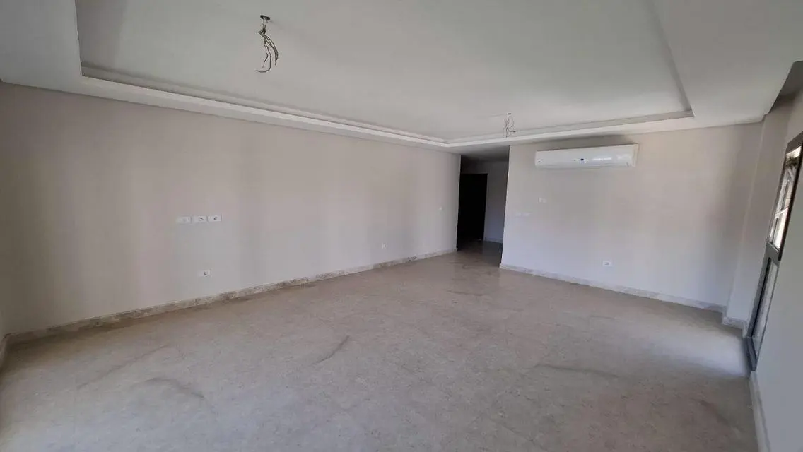 Luxury Apartment in Zed Towers - Sheikh Zayed