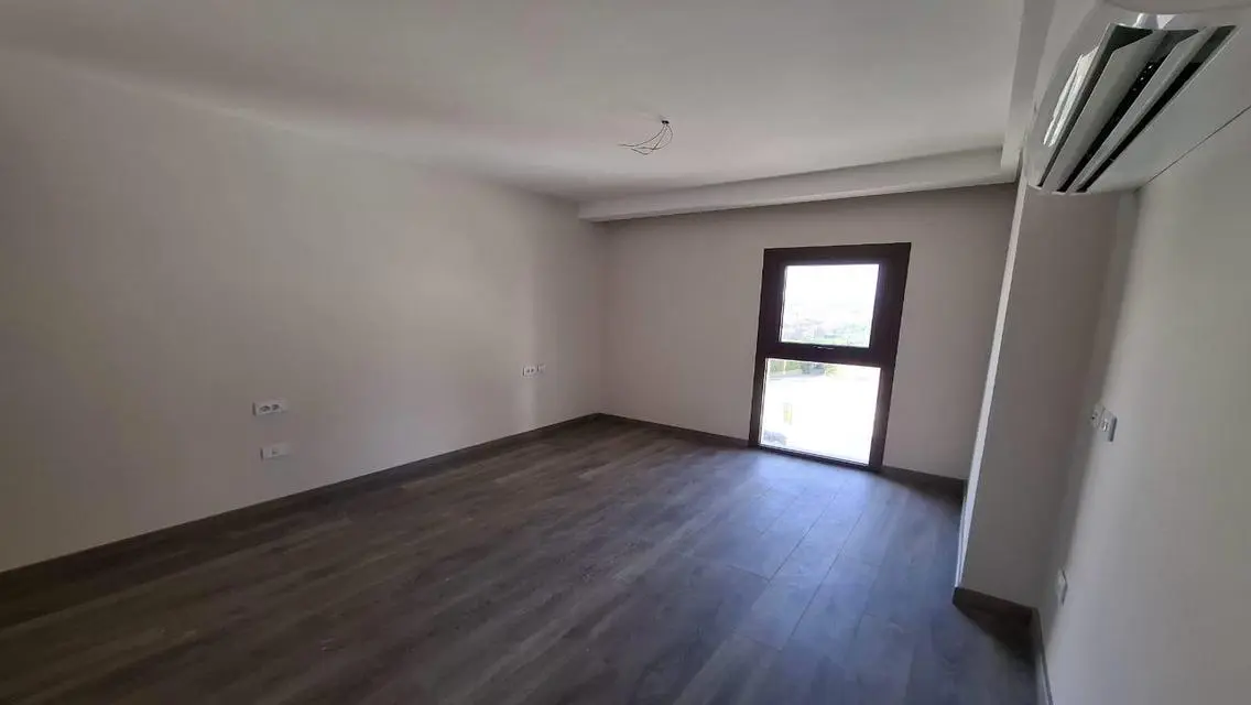 Luxury Apartment in Zed Towers - Sheikh Zayed