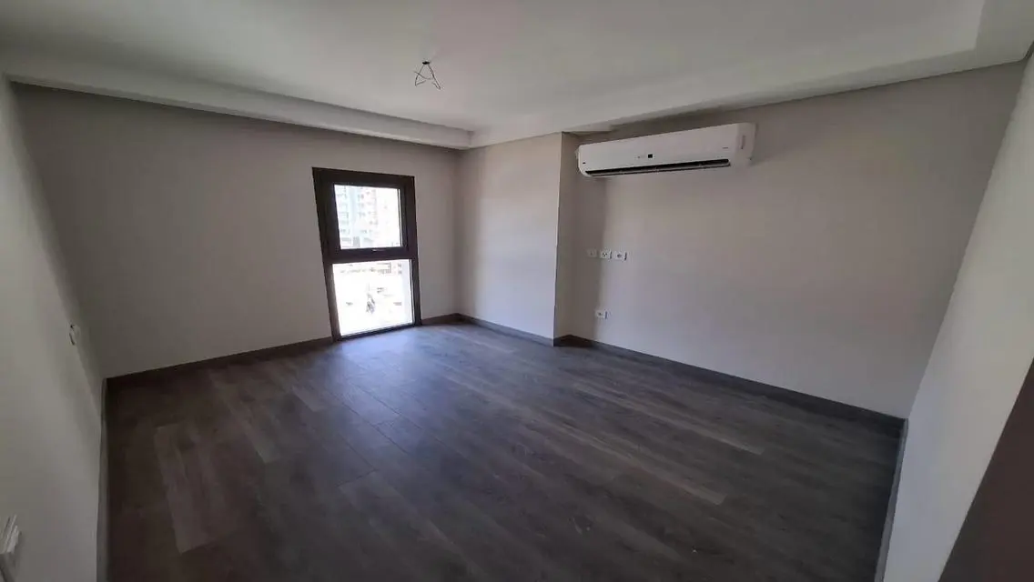 Luxury Apartment in Zed Towers - Sheikh Zayed