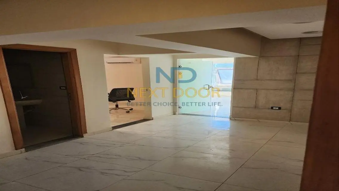 Modern Office for Rent - 100 Square Meters