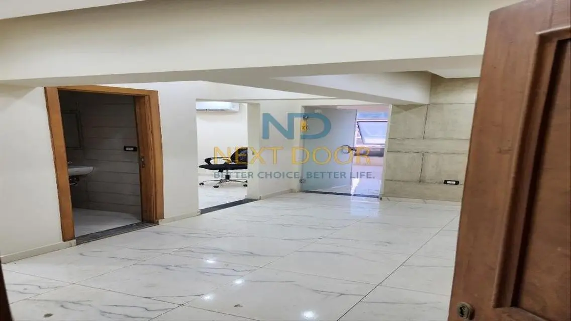 Modern Office for Rent - 100 Square Meters