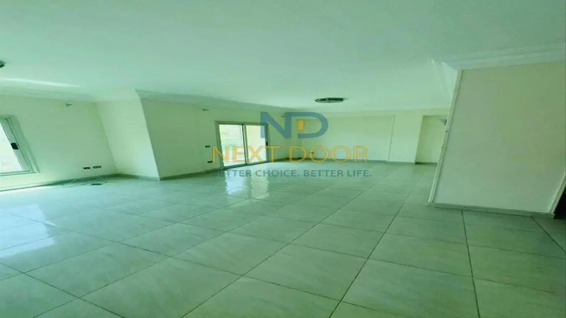 Luxury Apartment at The Market 5