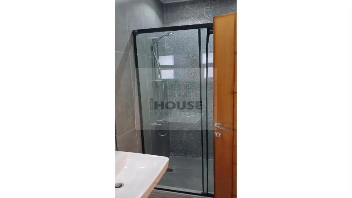 Luxurious Apartment for Sale - 280 sqm, 4 Bedrooms & 4 Bathrooms