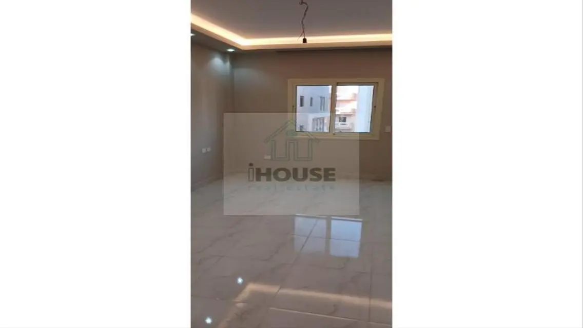 Luxurious Apartment for Sale - 280 sqm, 4 Bedrooms & 4 Bathrooms
