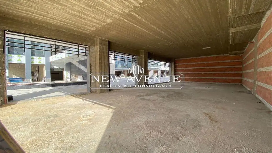 Fantastic Rental Opportunity: Spacious Office for 135,000 EGP