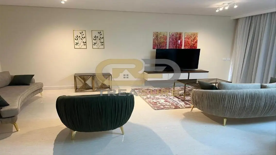 Luxury Apartment 90 Square Meters in the Heart of the City