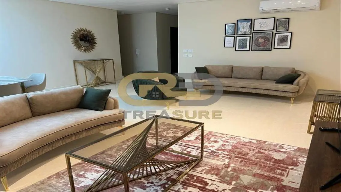 Luxury Apartment 90 Square Meters in the Heart of the City