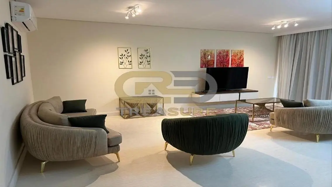 Luxury Apartment 90 Square Meters in the Heart of the City