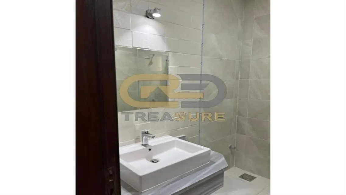 Luxury Apartment 90 Square Meters in the Heart of the City