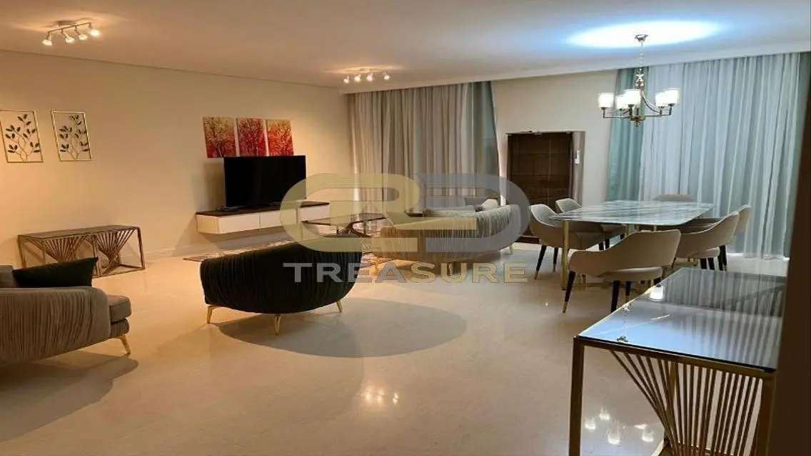 Luxury Apartment 90 Square Meters in the Heart of the City