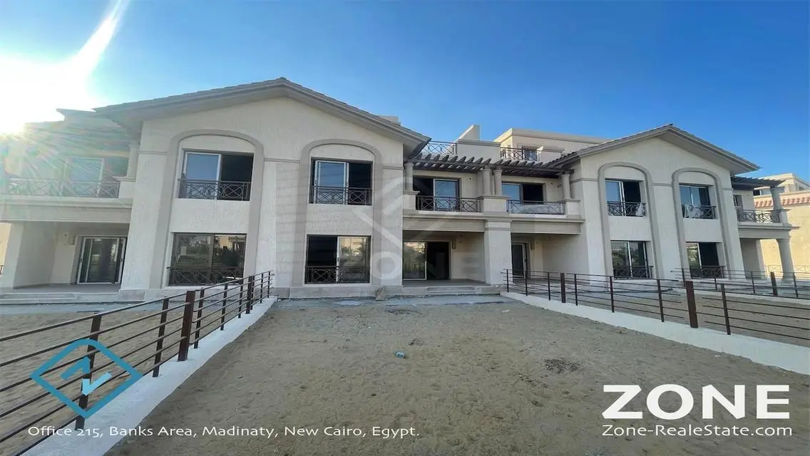 Luxury 300 sqm Apartment with Private Garden