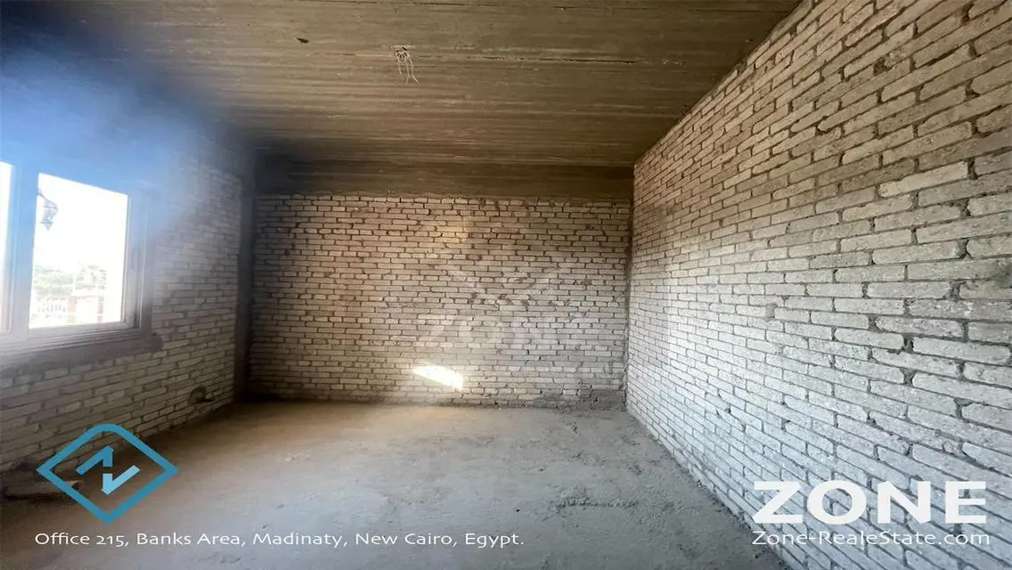 Luxury 300 sqm Apartment with Private Garden