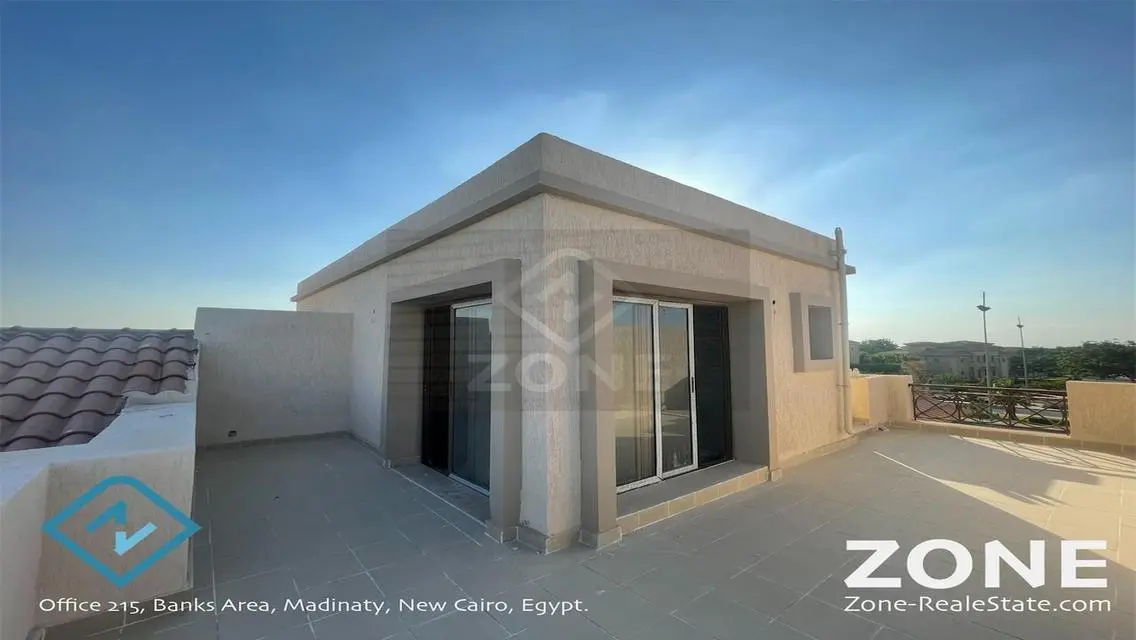 Luxury 300 sqm Apartment with Private Garden