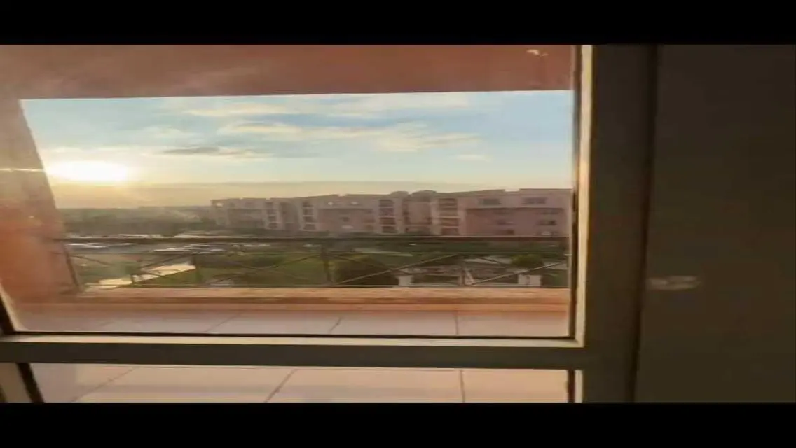 فيلا فاخرة بمساحة واسعة للبيع