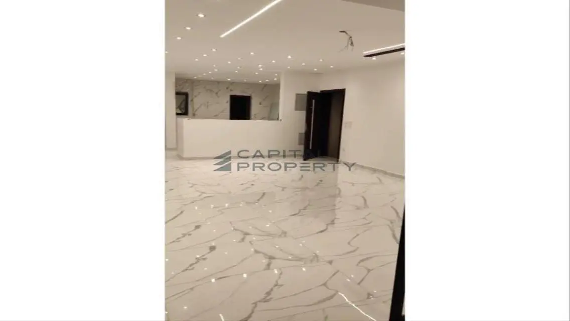 Luxury Apartment in Prime Location