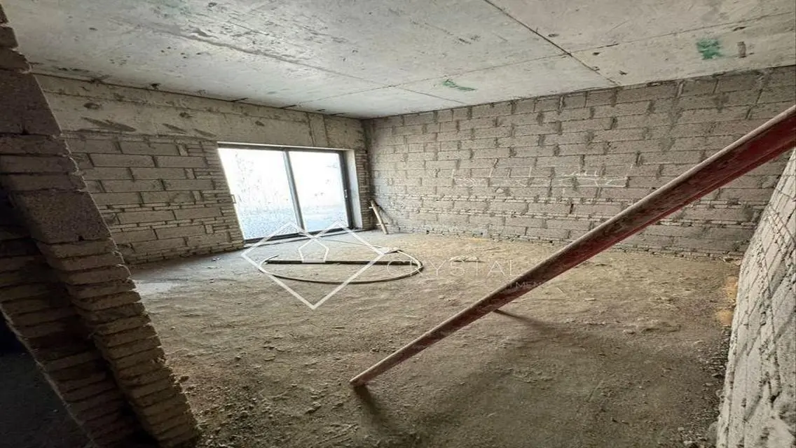 Luxurious Villa for Sale with Spacious Area in Prime Location