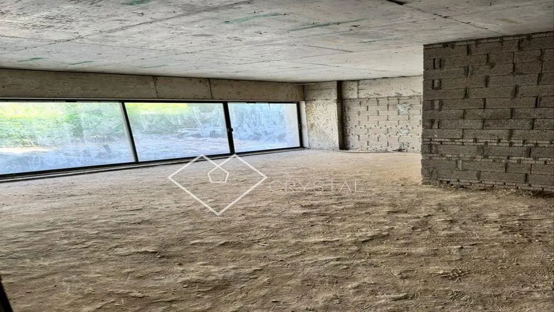 Luxurious Villa for Sale with Spacious Area in Prime Location
