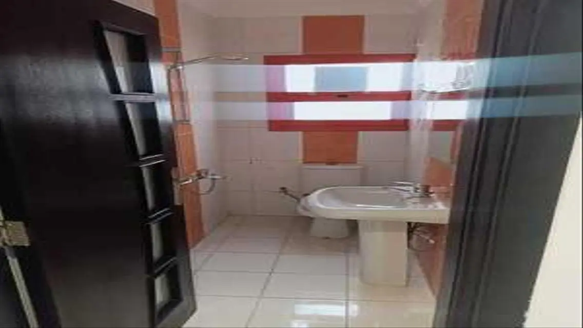 شقة رائعة للإيجار بمساحة 105 متر