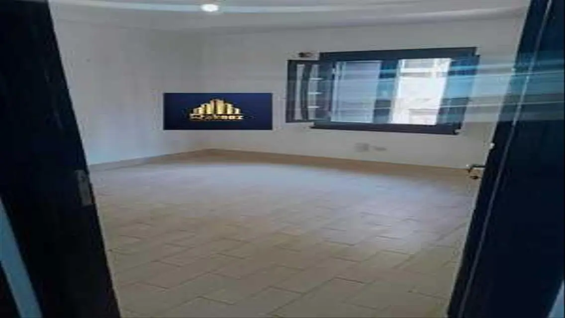 شقة رائعة للإيجار بمساحة 105 متر