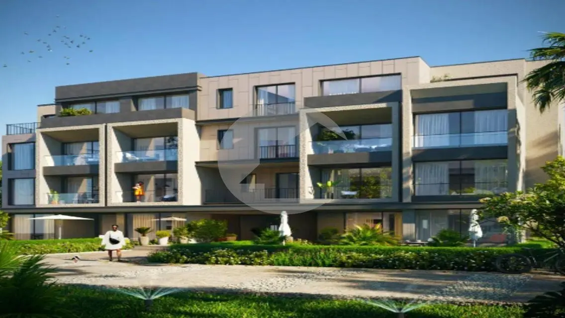 Luxurious Three-Bedroom Apartment in Palm Hills