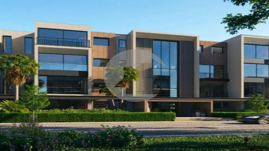 Luxurious Three-Bedroom Apartment in Palm Hills