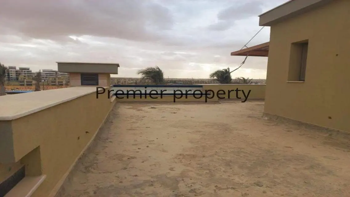 Luxury Villa with Spacious Living and Stunning Views