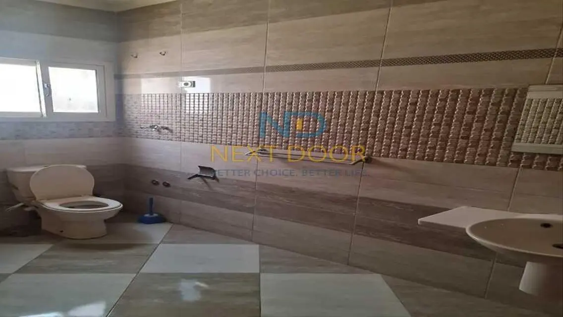 شقة فاخرة للإيجار في قلب المدينة