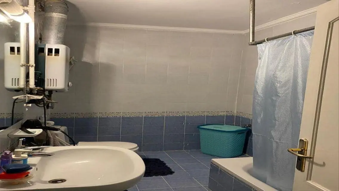 شقة فاخرة للبيع بمساحة واسعة