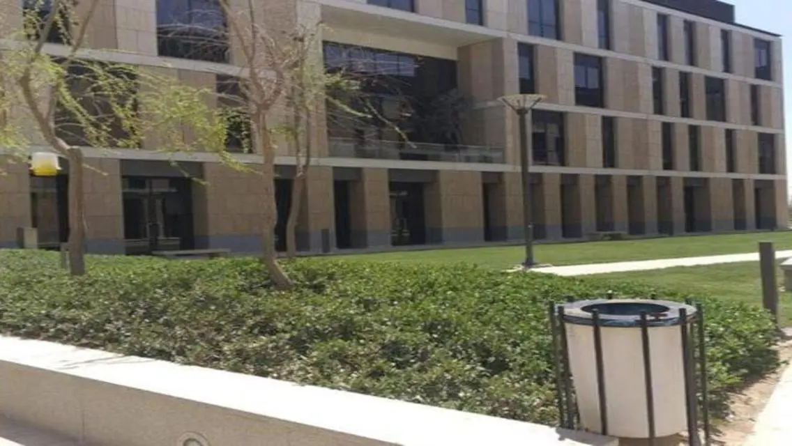 Modern Office in Central Location with Great Amenities