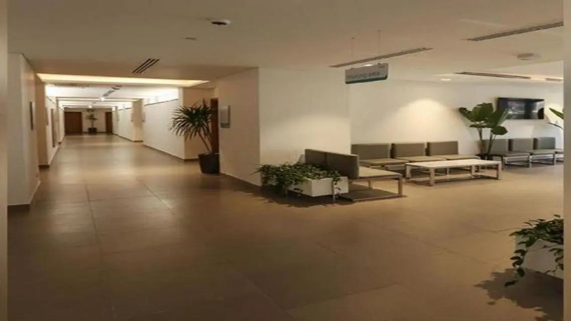 Modern Office in Central Location with Great Amenities