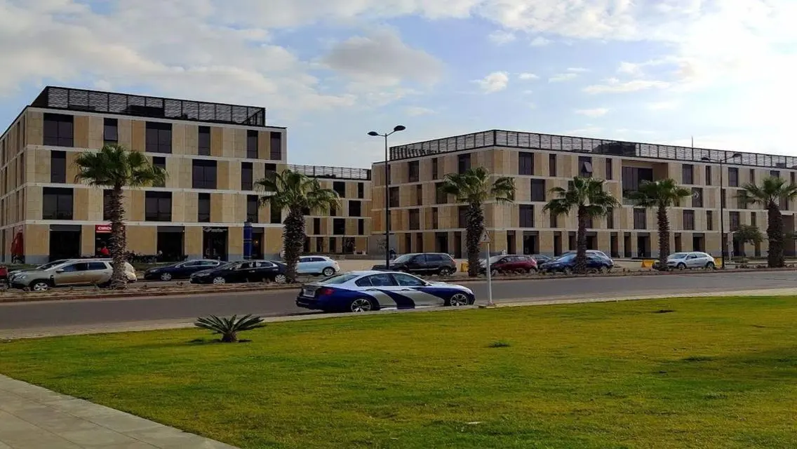Modern Office in Central Location with Great Amenities