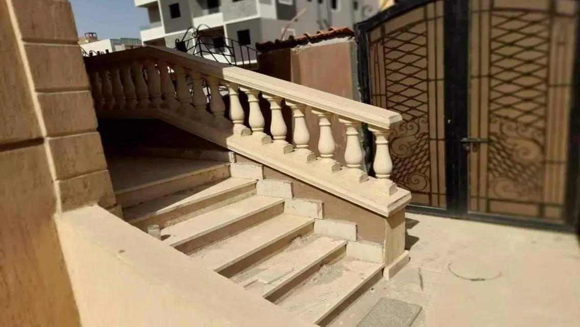 فيلا فاخرة بحريمية مع مسبح خاص وحديقة