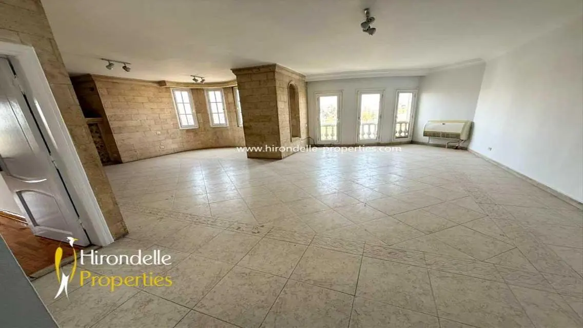 Luxurious Home in the Heart of the City Near Spinneys