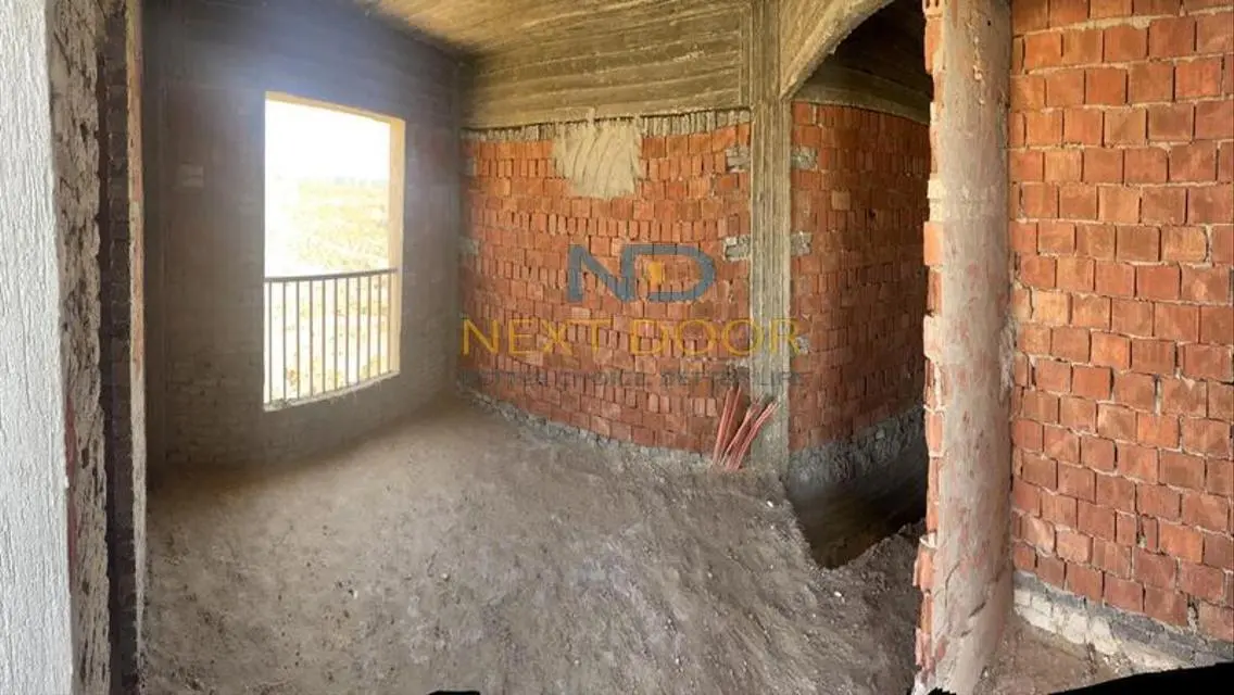 شقة مميزة بمساحة 358 متر مربع في موقع ممتاز