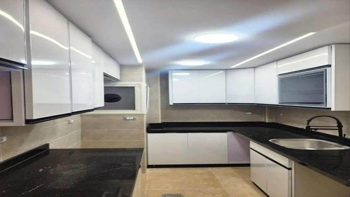 Luxury Apartment for Sale in an Ideal Location