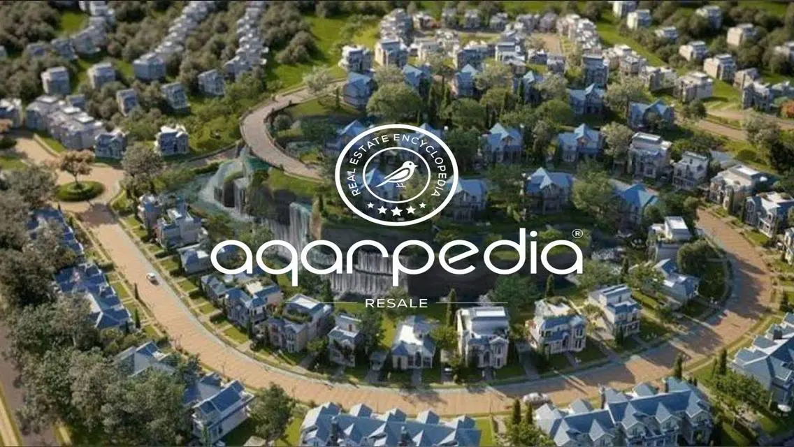 Luxurious Apartment with Spacious Layout in the City Center