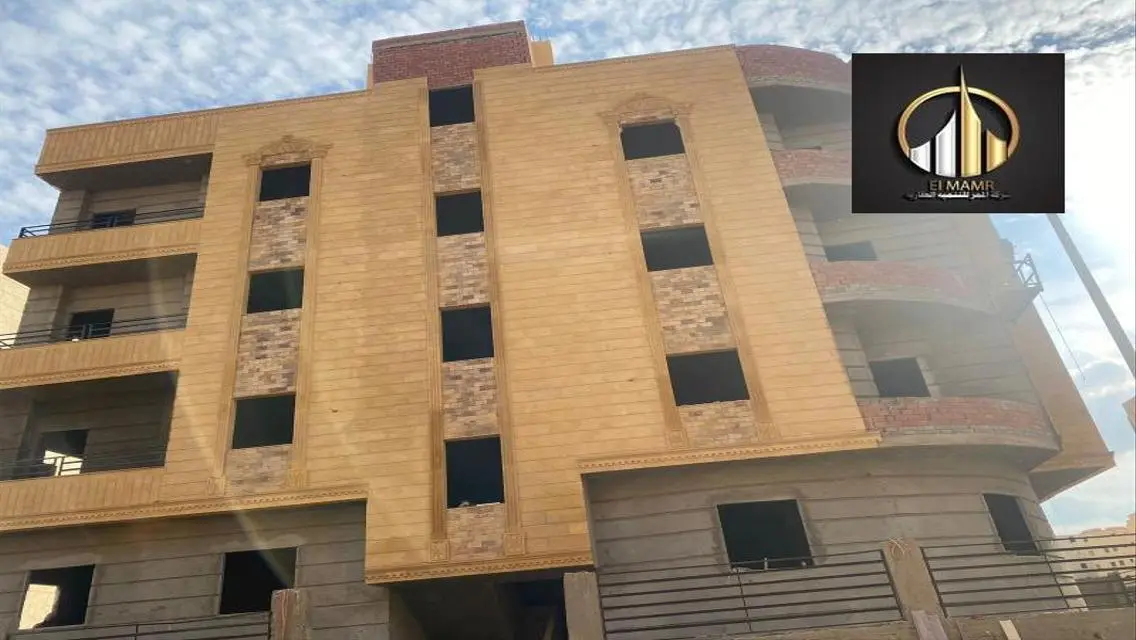 شقة فاخرة 145 متر مع جميع المرافق