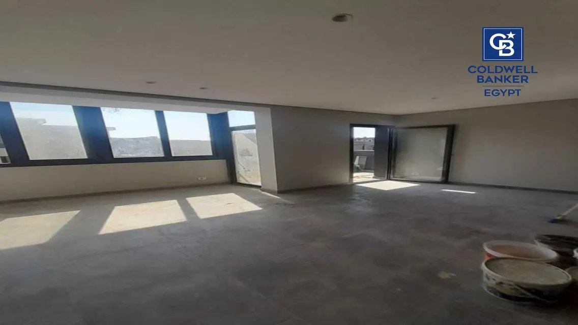 Luxury Apartment with Spacious Layout in Cairo
