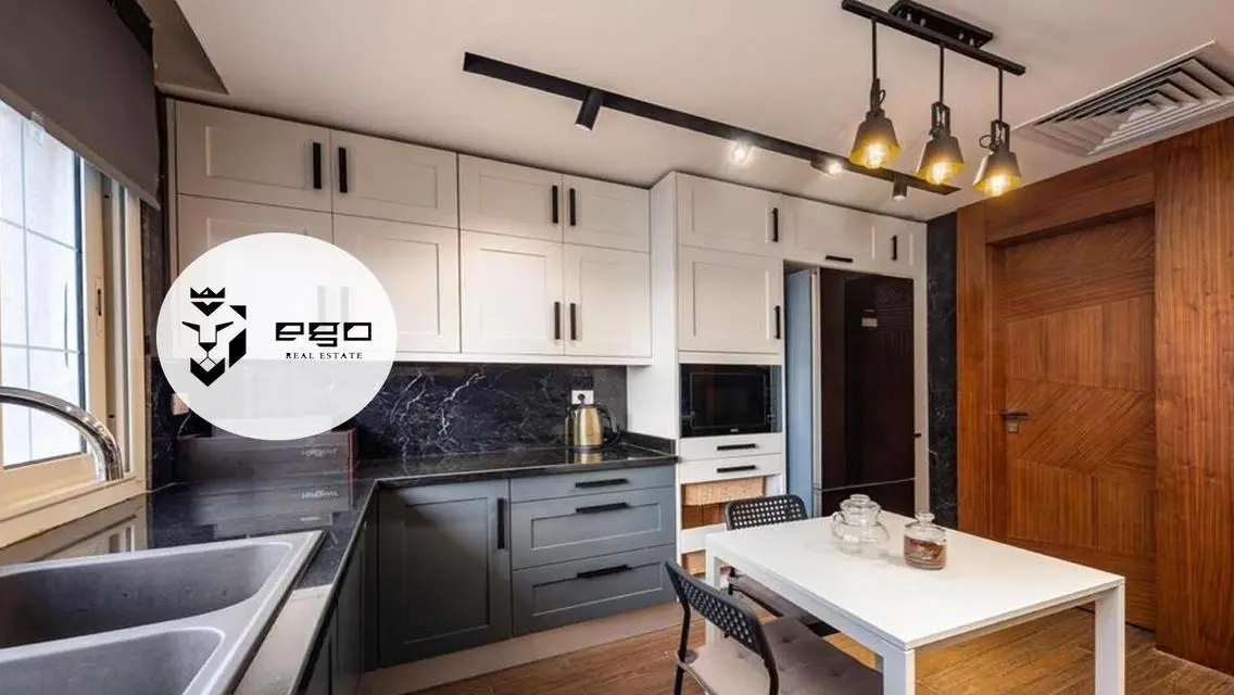 Luxury Apartment with 304 Meters and Stunning View