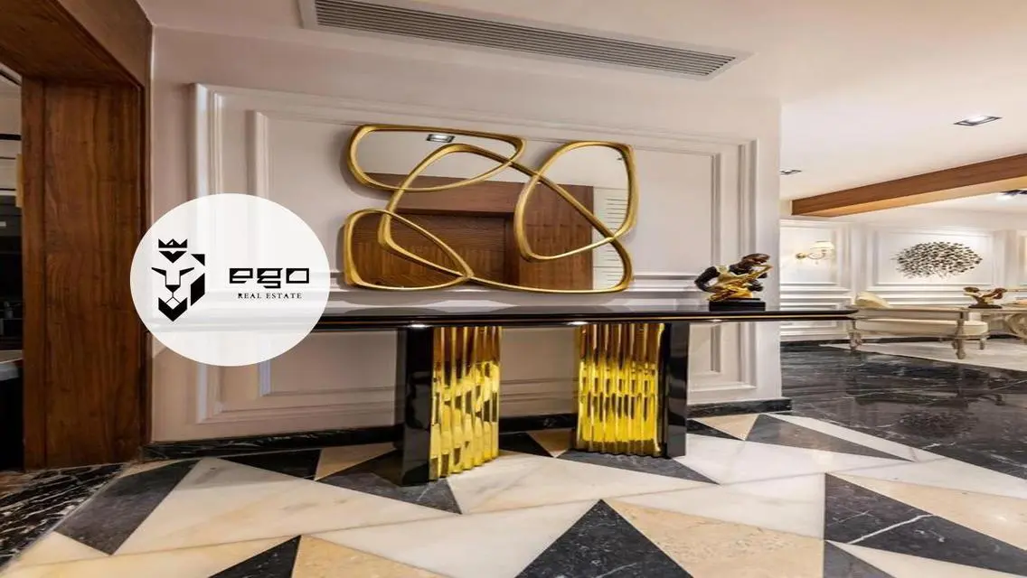 Luxury Apartment with 304 Meters and Stunning View