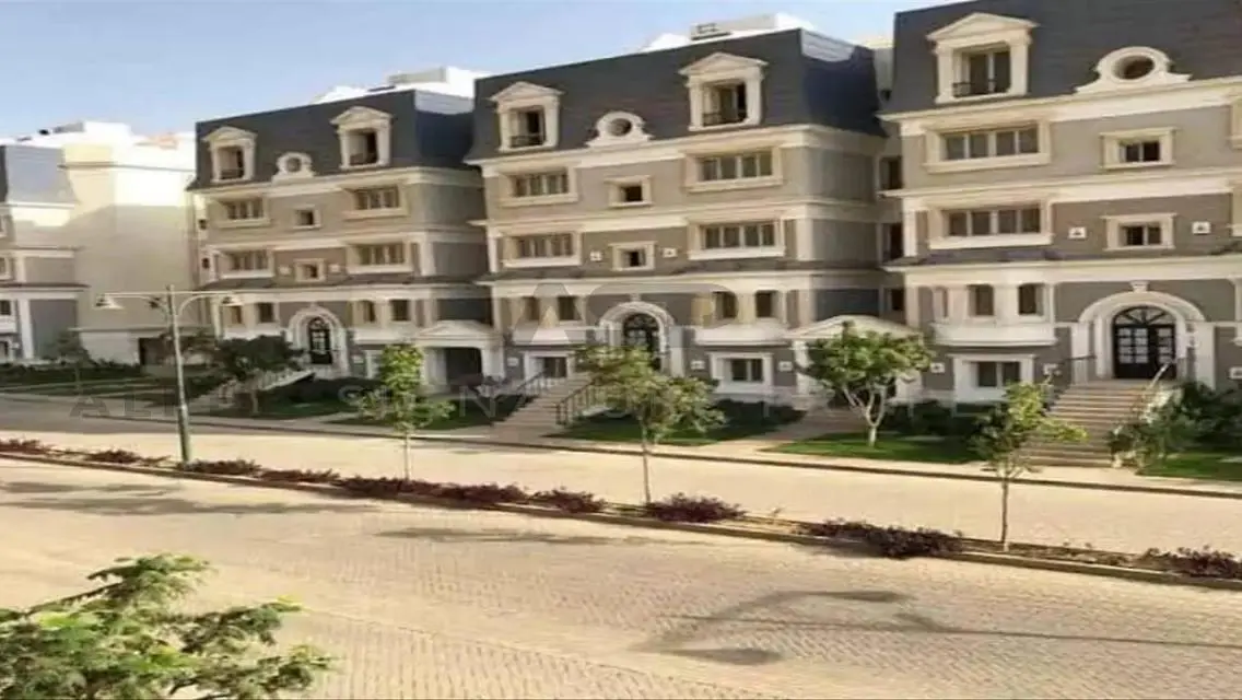 شقة رائعة للبيع بسعر مناسب في قلب المدينة