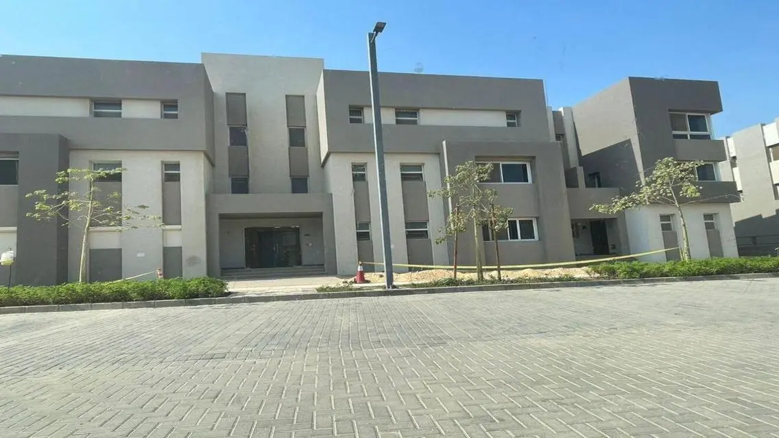 فيلا فاخرة للبيع تحمل رقم 01080661139