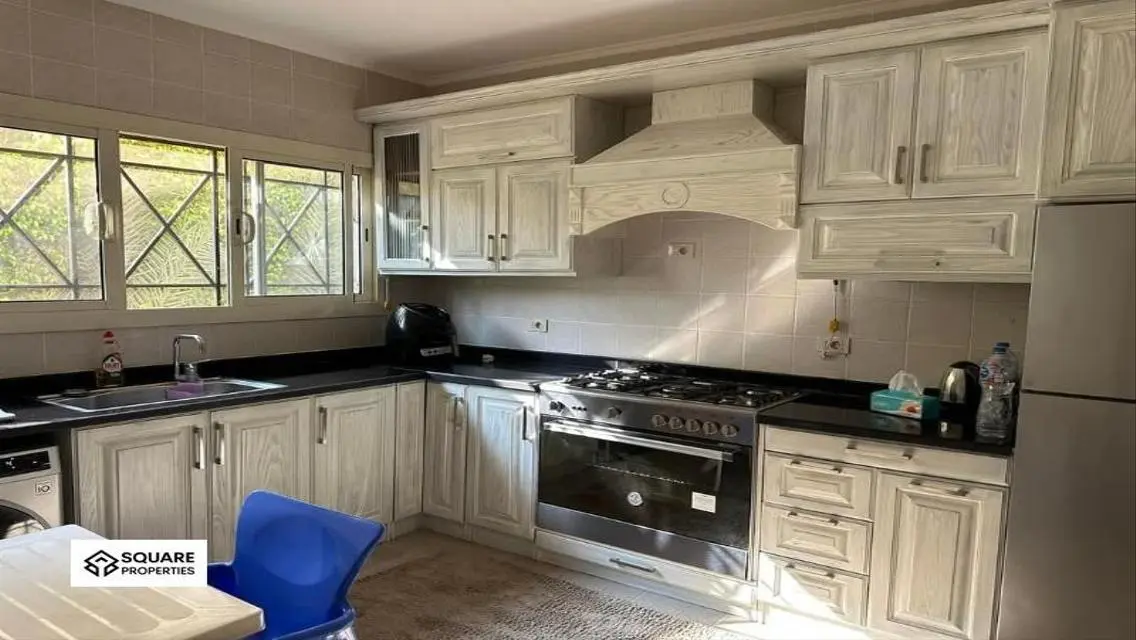 Luxury Villa for Sale in a Prime Location with Shared Pool