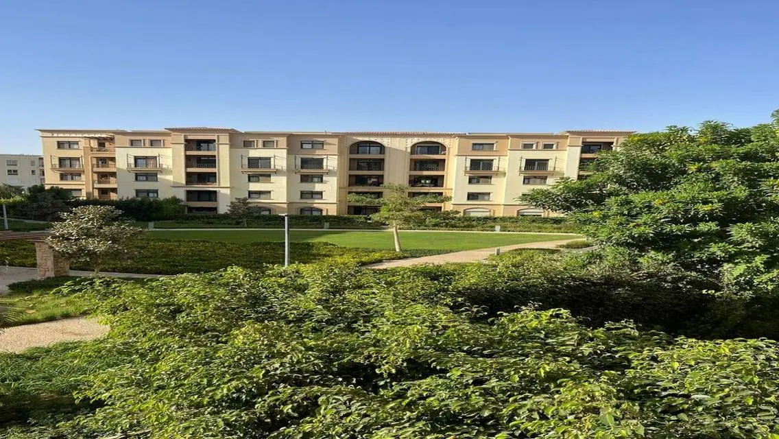 Luxury Apartment Spanning 200 Meters in the Heart of the City