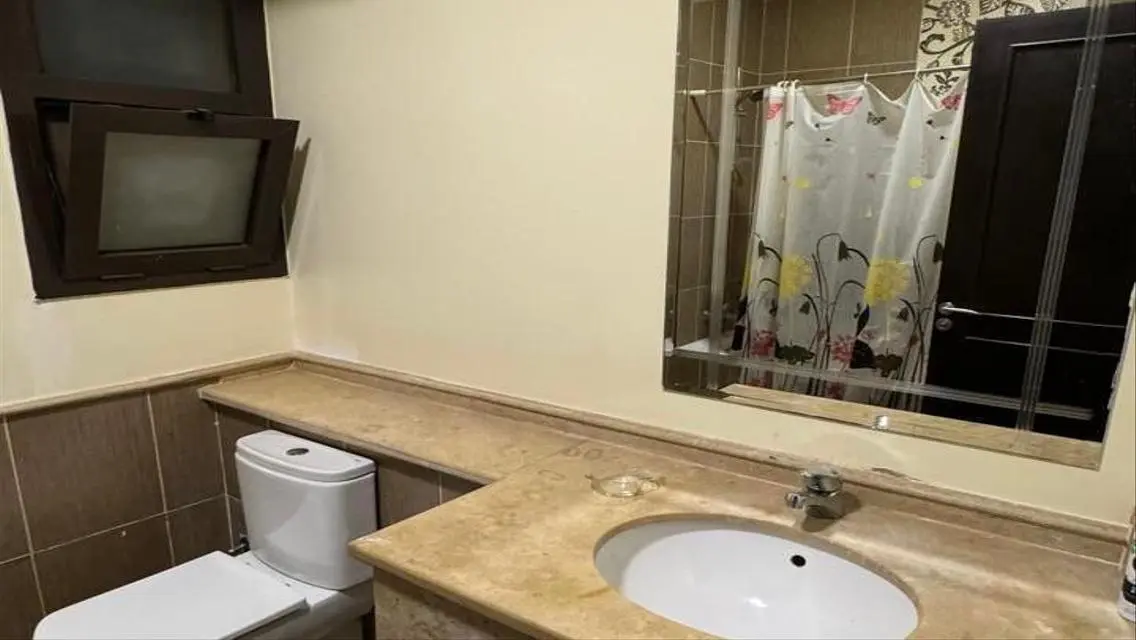 Luxury Apartment with Private Garden and Pool for Rent