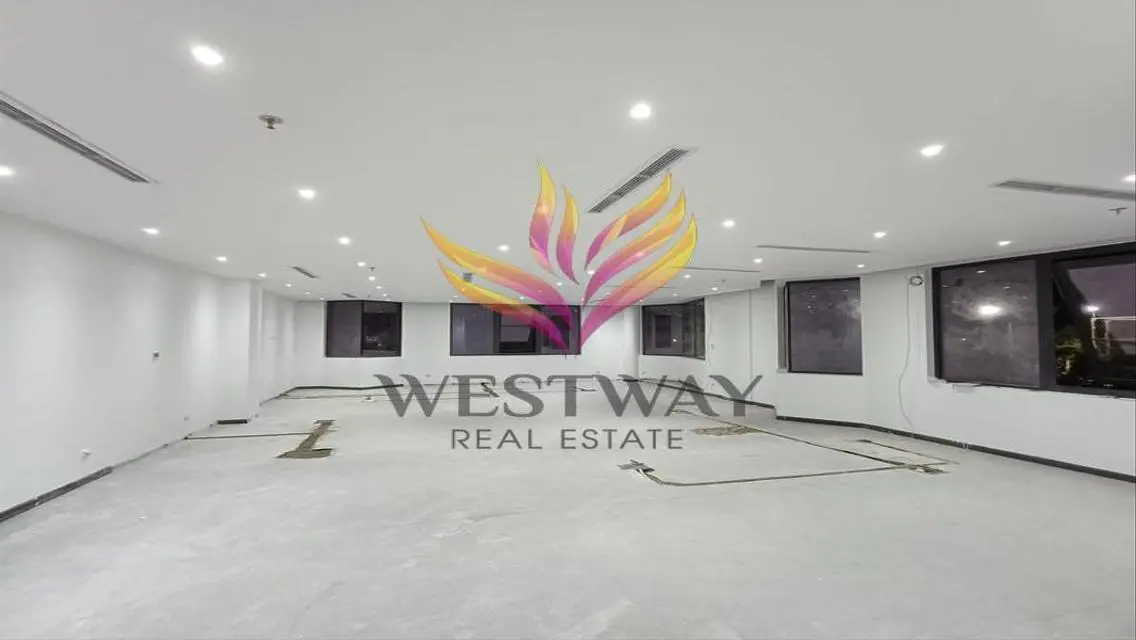Spacious 175 sqm Apartment for Sale in a Prime Location