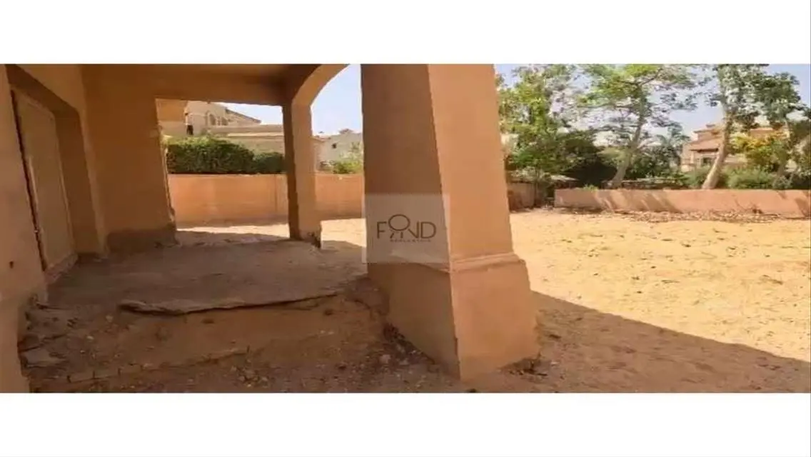 Standalone House for Sale with Spacious Living Area